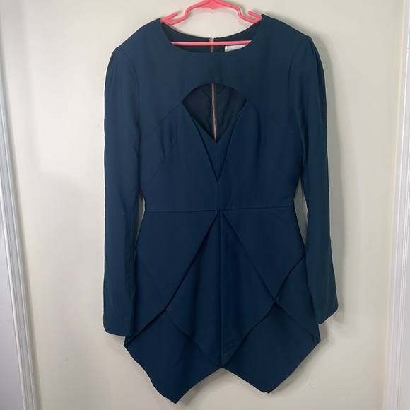 Finder Keepers Last Goodbye Asymmetric Hem Mini Dress Size Small - Picture 8 of 15